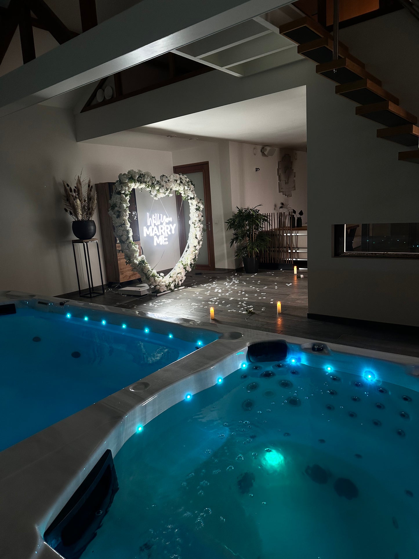 Deluxe Spa Suite