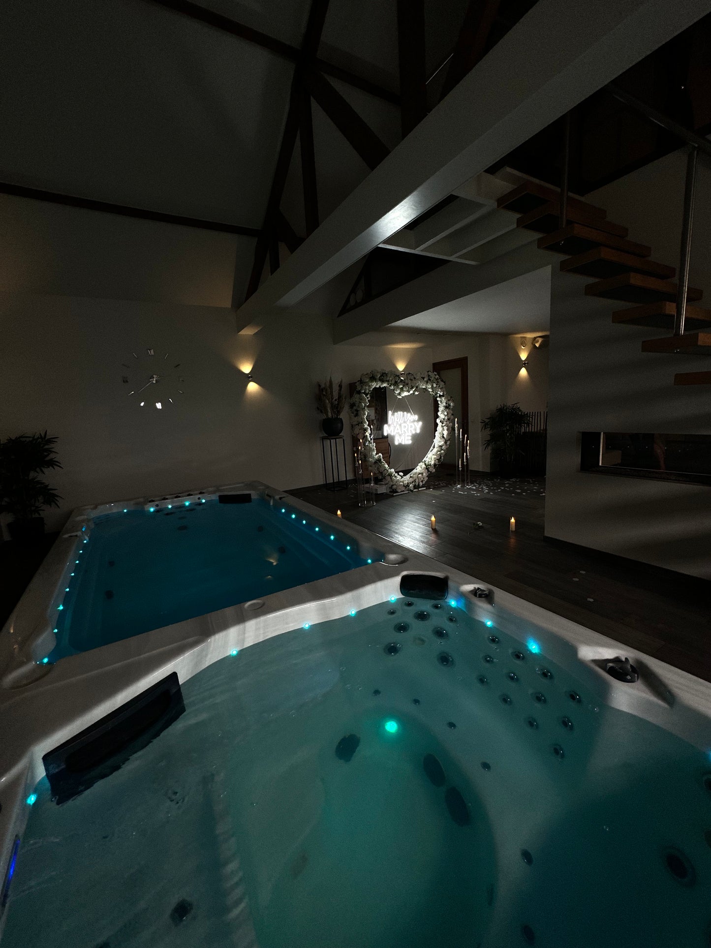 Deluxe Spa Suite